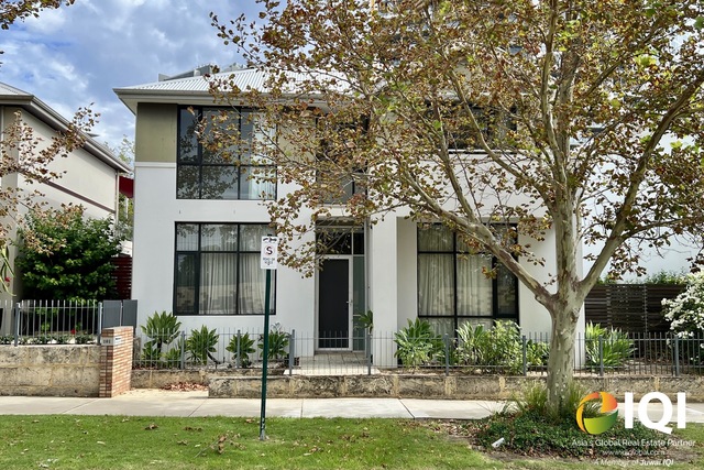 Sunlit & Spacious Family Home – View Before It's Tenanted! photo