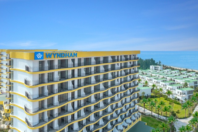 [HOI AN] 2BEDROOMS 82,3SQM $225.000 - WYNDHAM HOIAN ROYAL BEACHFRONT RESORT photo