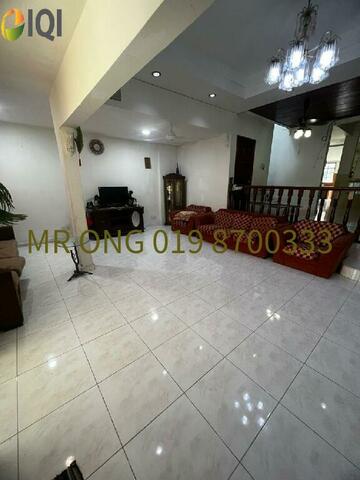 Taman Golf View photo